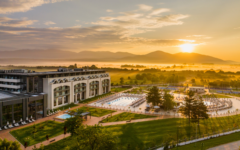 KINGS’ VALLEY MEDICAL & SPA HOTEL – BULGARIA’S BEST-KEPT SECRET, a hotel in Europe