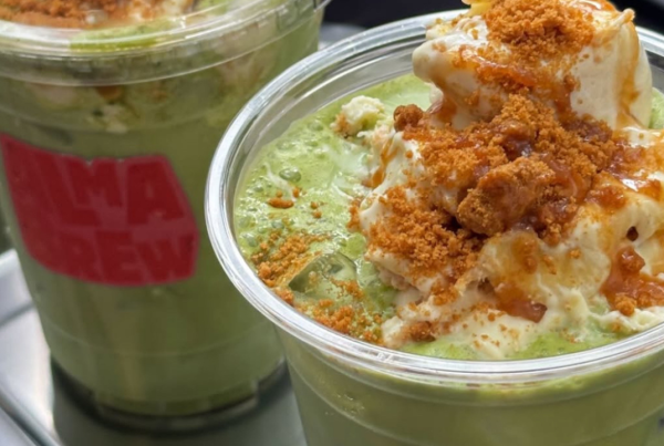 When Two Trends Combine, They Give Birth To The Ultimate Dessert (Banana Pudding Matcha, That Is!)