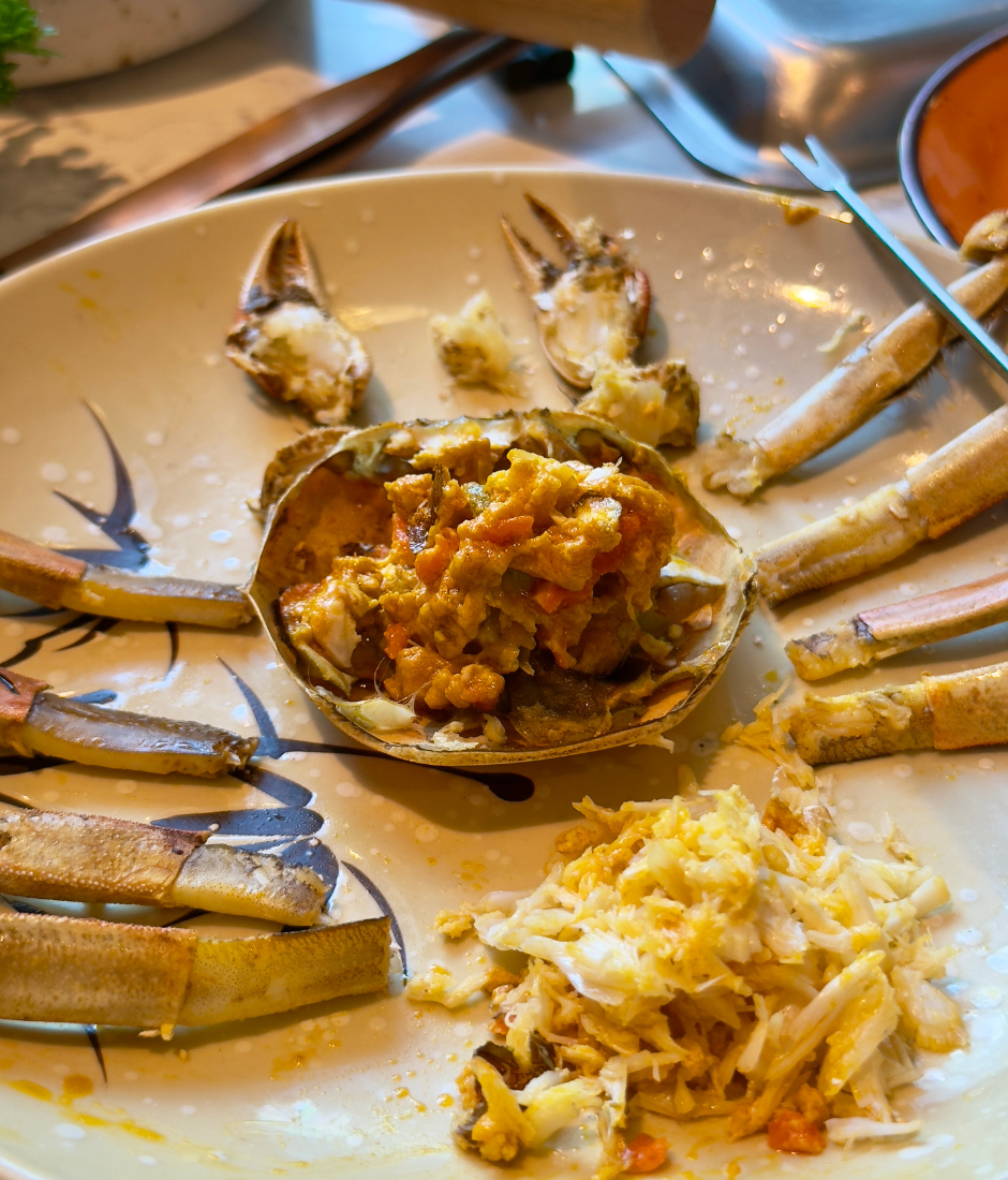 hairy crab plated beautifully by the staff at this hot pot restaurant