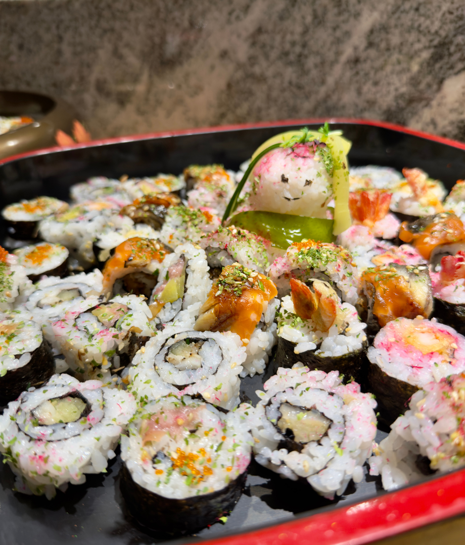 Unlimited maki rolls at the Christmas and New Years buffet at Miyabi