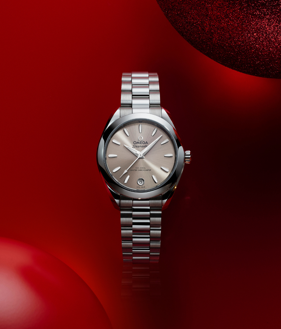 OMEGA Seamaster Aqua Terra in Sandstone