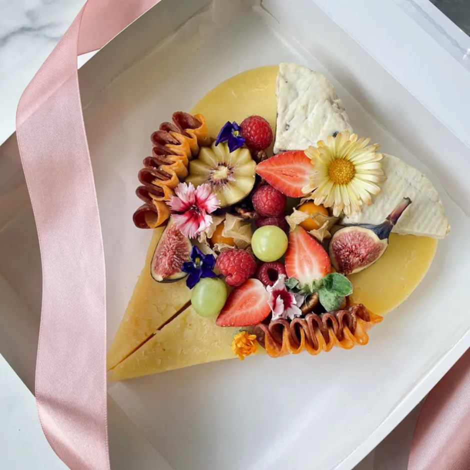 Signature Je t'aime Cheese Platter for Valentine's Day