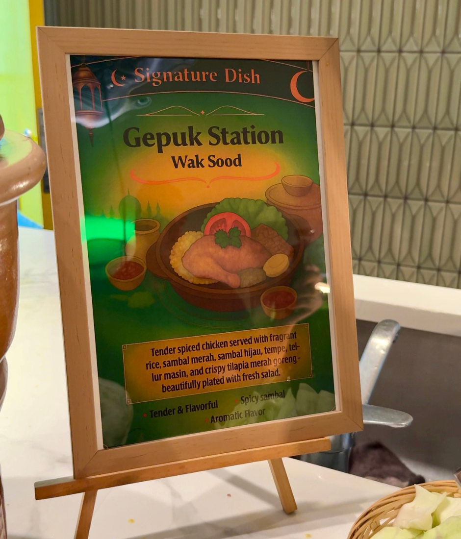 5 ayam gepuk at an iftar buffet