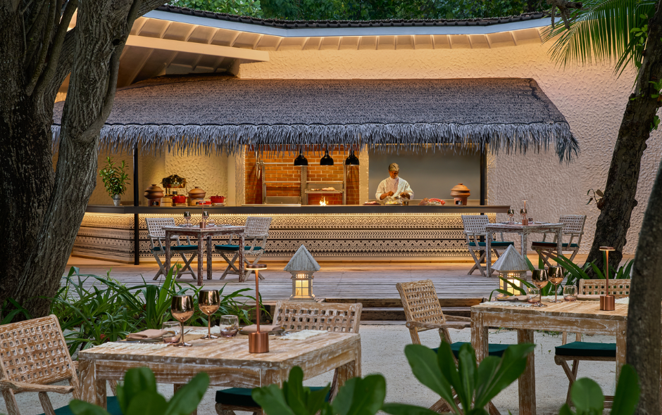 good food enjoyed on a maldivian island