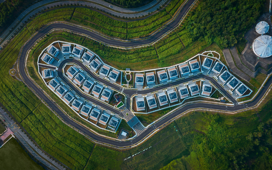 ViO Banj'ran sits atop the Seremban 2 township