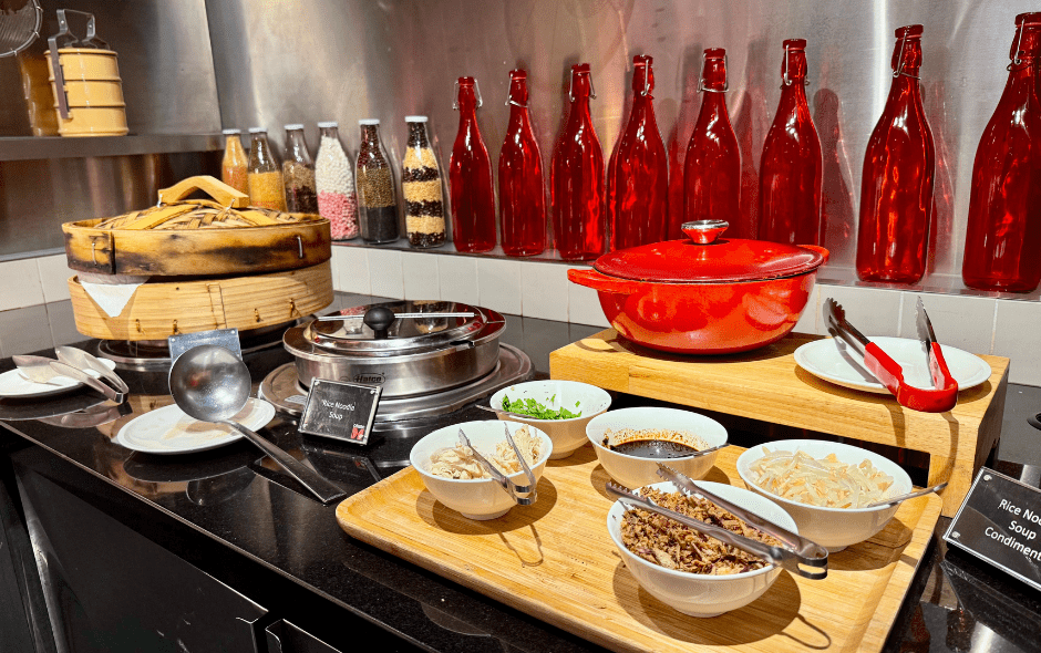 rotating breakfast at citizenM