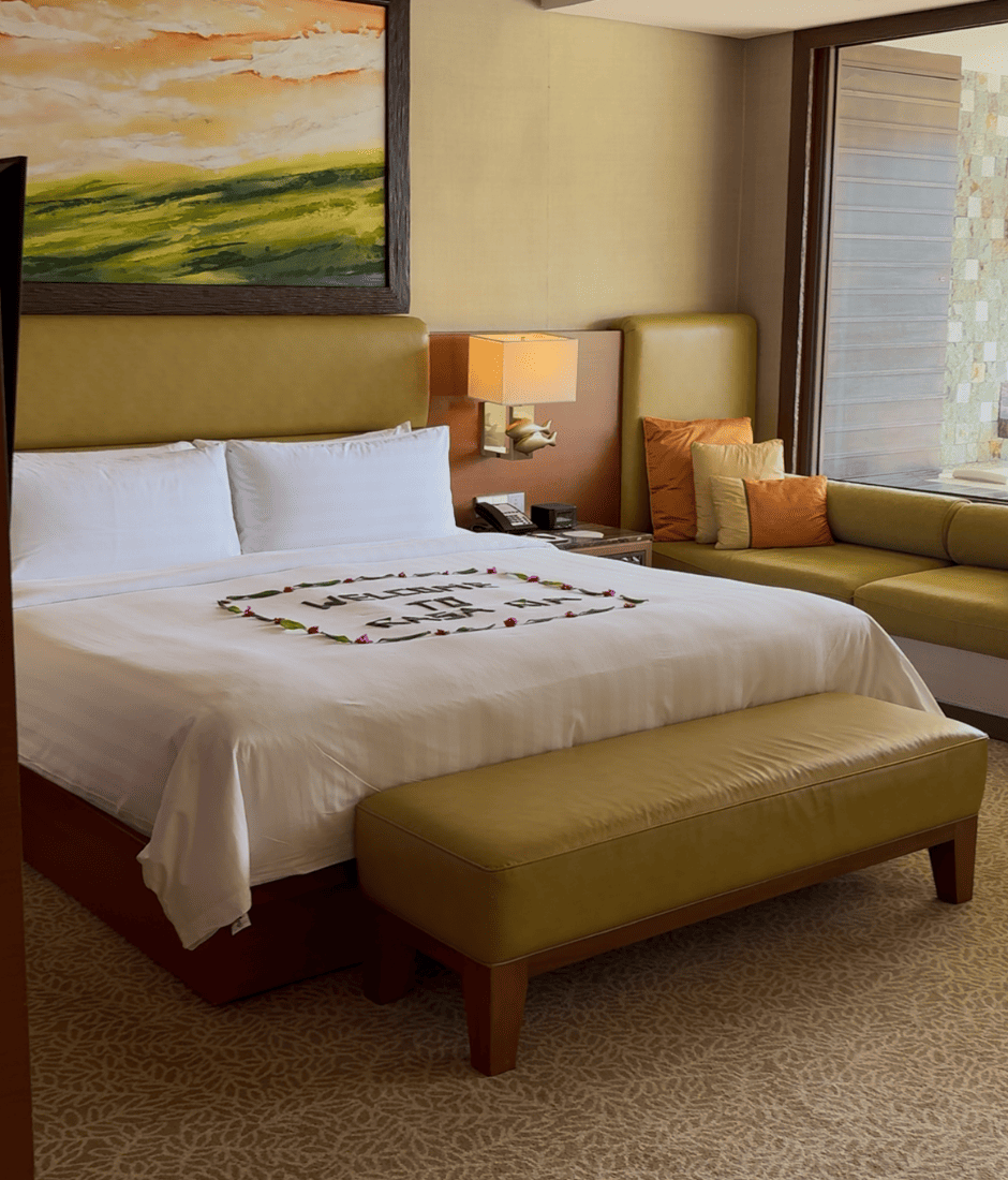 Normal Image (940x1100) (15) shangri-la rasa ria room